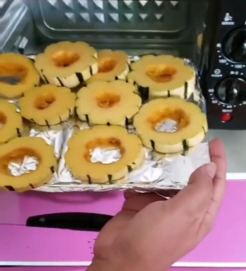 蜜船长圆形绿条纹美味小南瓜种子早熟品质优良