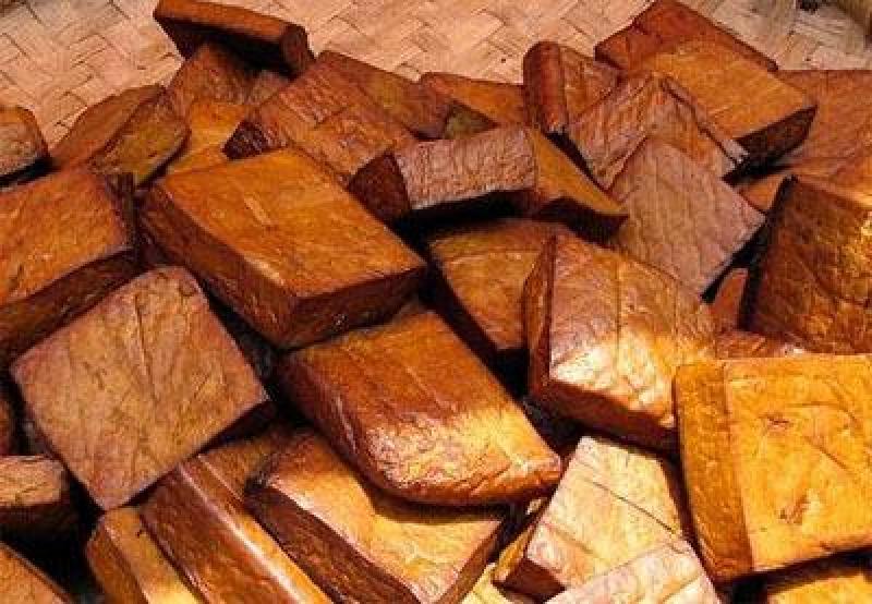 贵州务川仡佬族特色大骨汤豆腐干