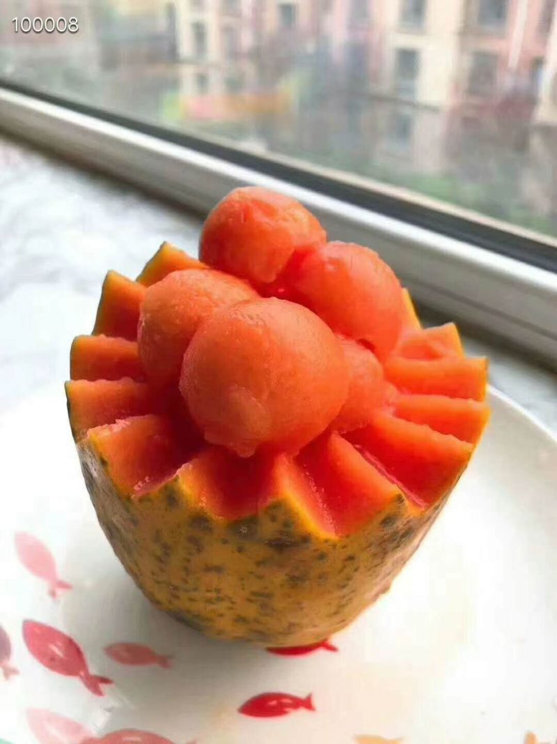 云南河口牛奶红心木瓜