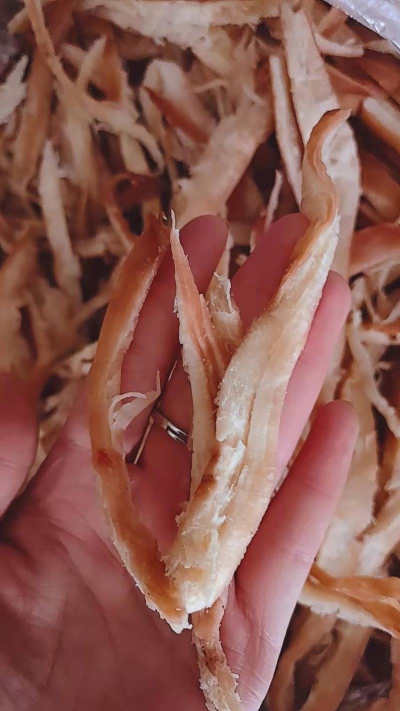 鱿鱼丝，鱿鱼条，鱿鱼片，烤鱼片！常年供货，原味即食的，