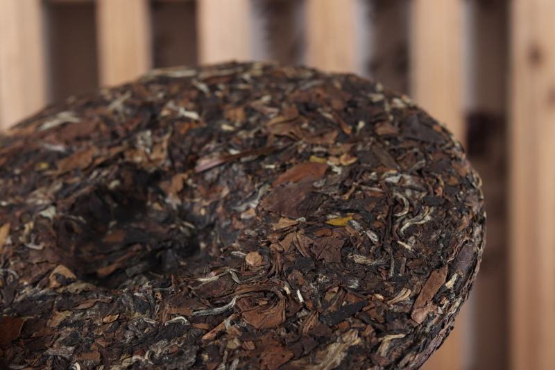 福鼎白茶老白茶2017年寿眉饼300克陈茶