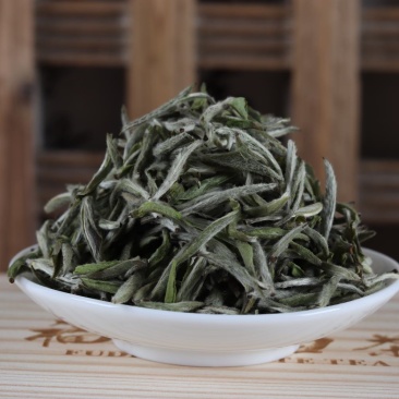 福鼎白茶2020年白毫银针头春头采首日芽散茶
