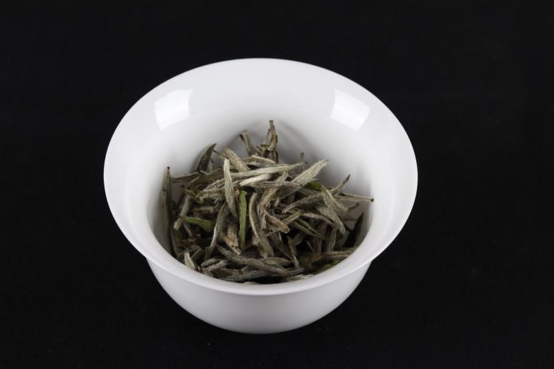 福鼎白茶2020年白毫银针头春头采首日芽散茶