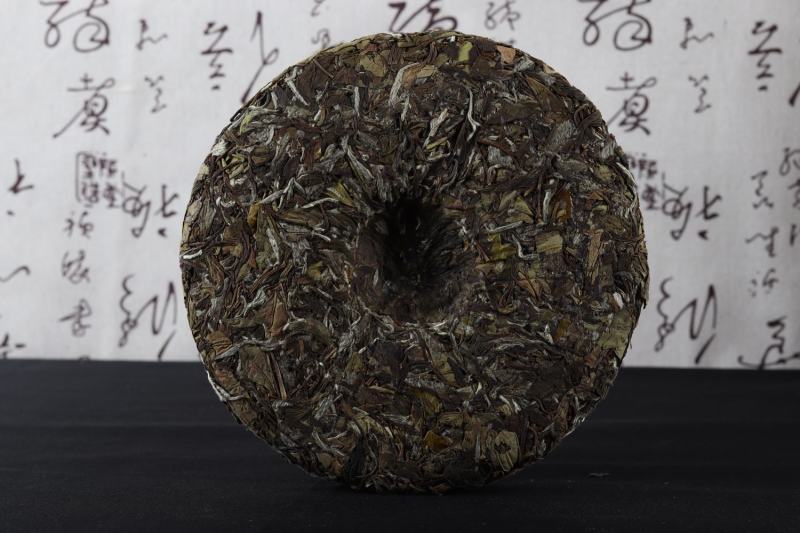 福鼎白茶老白茶2017年二级白牡丹饼
