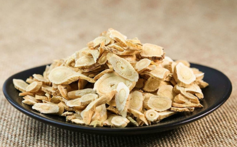 浑源黄芪饮片与伪品对比图