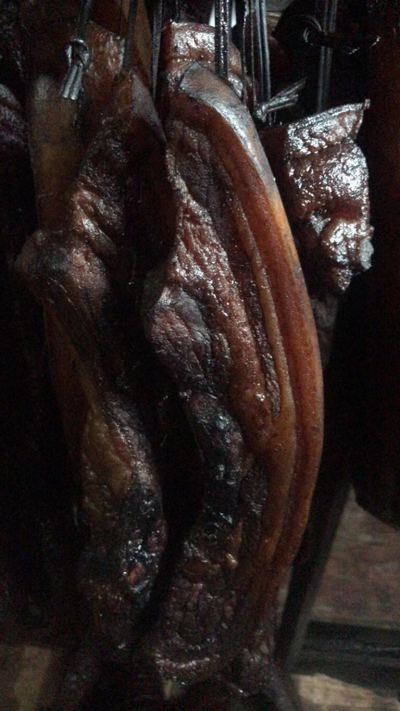 广西桂林龙胜农家烟熏腊肉