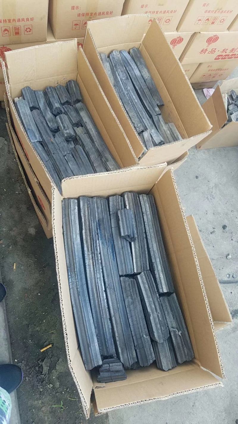 供应木炭，有烧烤炭/火锅炭/烤鸭炭/取暖炭等