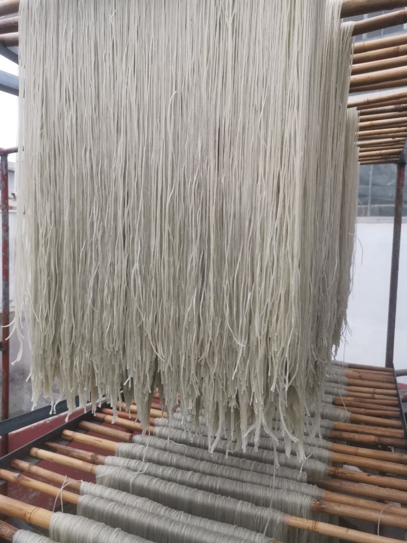 山东枣庄粉条纯手工红薯粉条礼盒厂家直发量大优惠欢迎下单