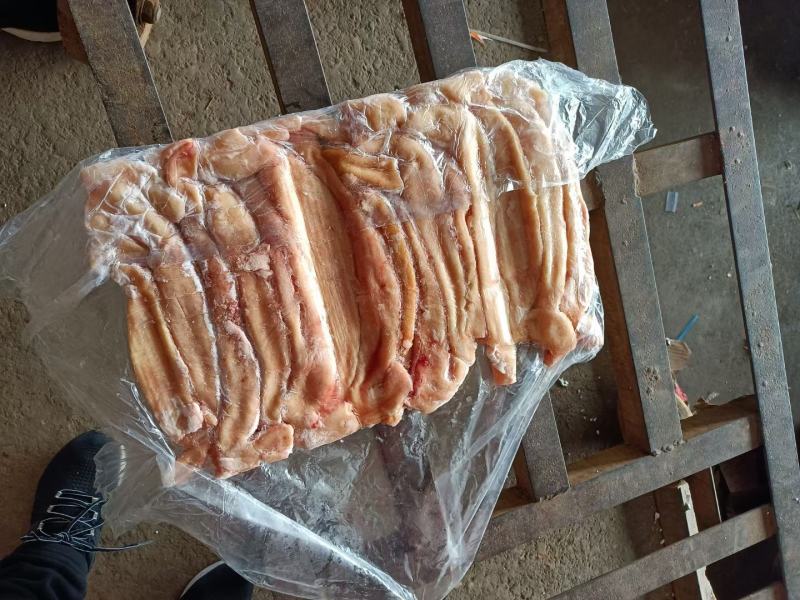 巴西冰鲜牛黄喉心管水漂➕工厂巿场批发