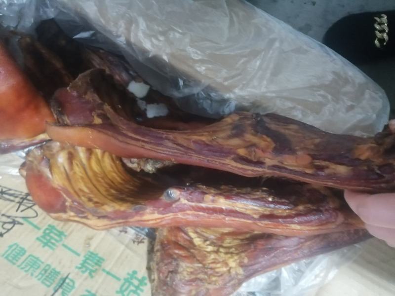 全干带骨腊肉厂家直销量大从优