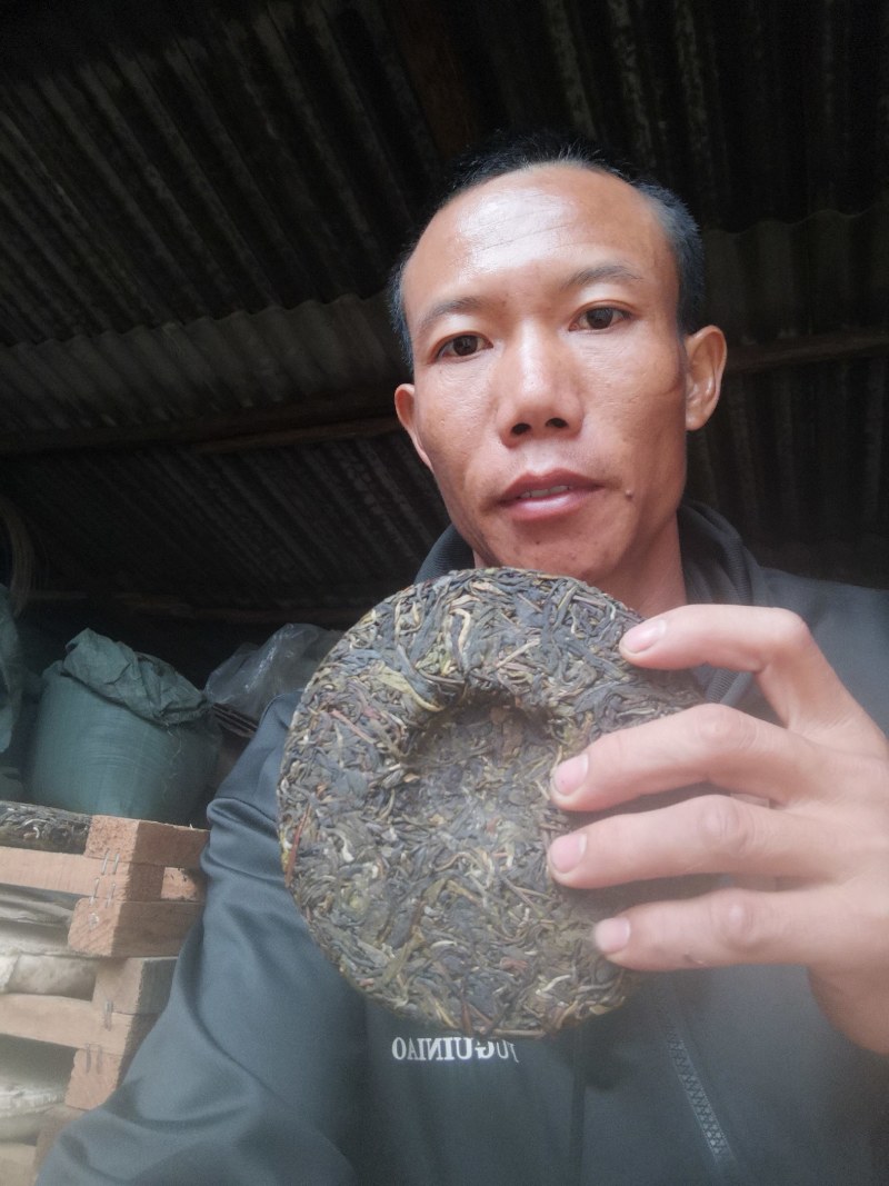 原生态普洱茶纯手工制作