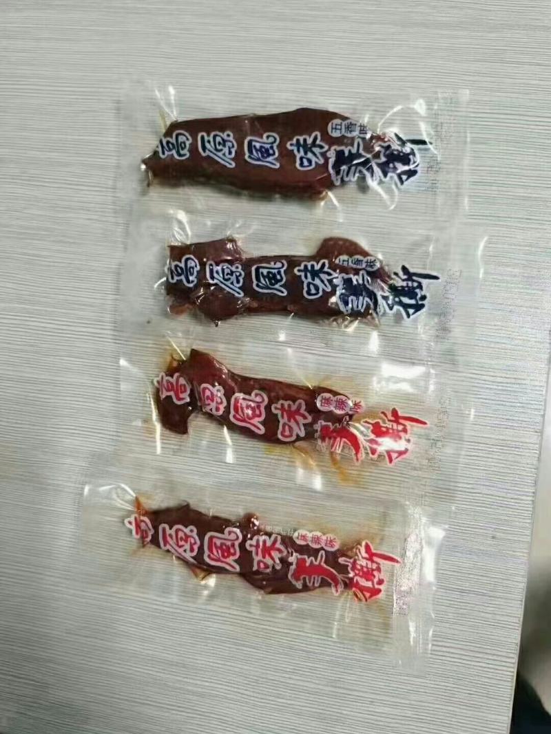 手撕风干牛肉展销会旅游景点热卖手撕鸭肉零食小吃一件代发