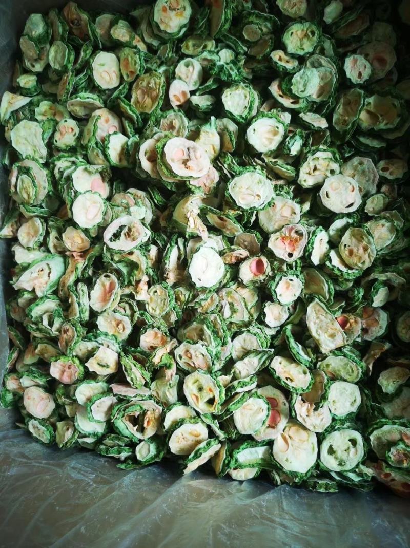 苦瓜干，电炉烘干，颜色色青绿，干度好现货供应