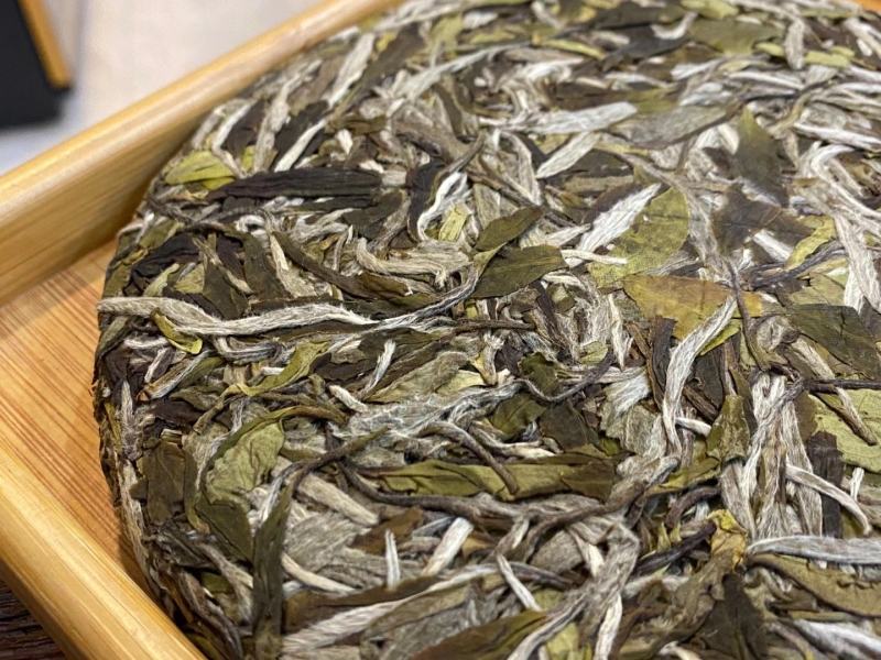 福鼎白茶2020年一级白牡丹饼300克牡丹饼