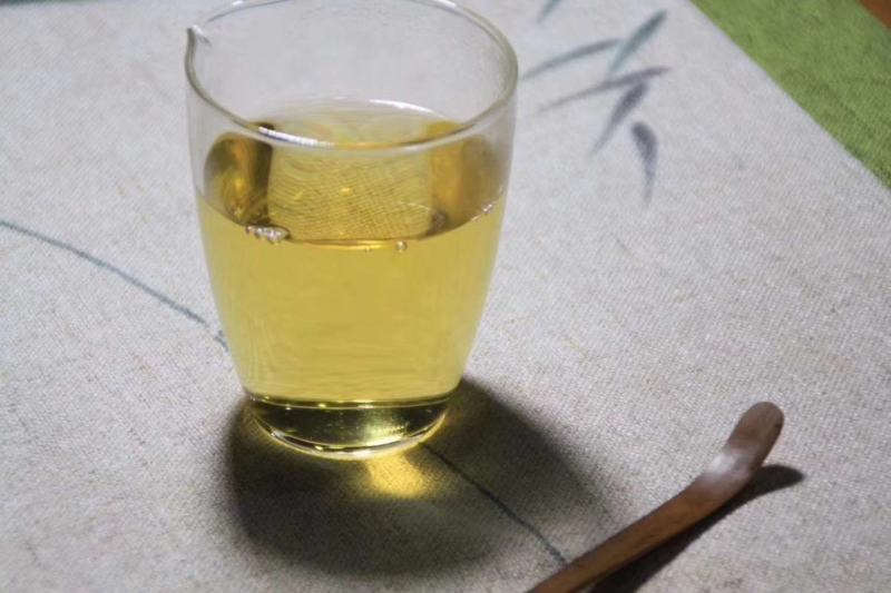 福鼎白茶2020年一级白牡丹饼300克牡丹饼