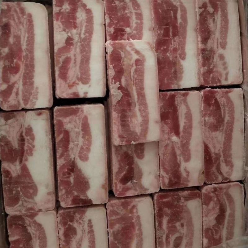 新鲜冷冻猪合成肉块扣肉大肉块带皮槽头肉块肉面整箱