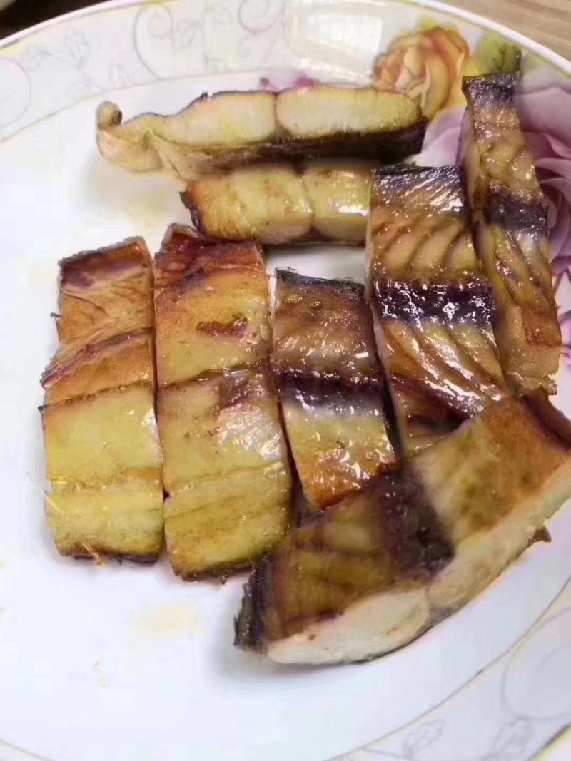 厂家直发，鲅鱼干全干，残鲅鱼干，鳗鱼干