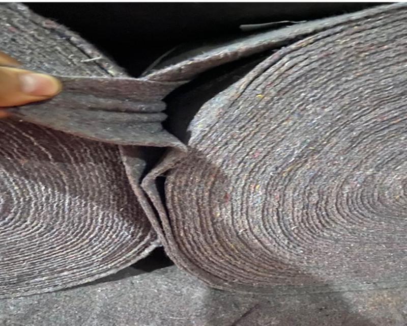 土工布工程保湿黑心棉大棚树木防寒保温家具包装毯公路养护毯