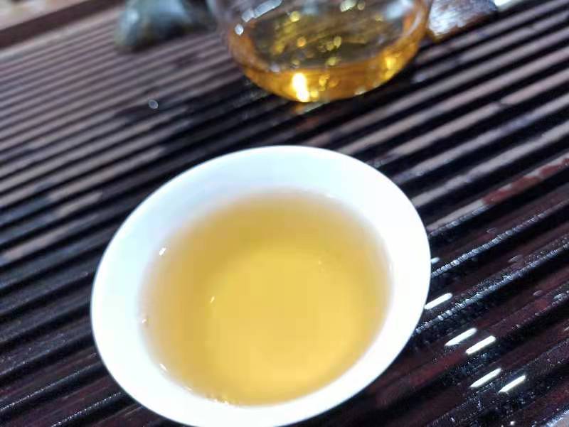 2018年勐宋古树生茶200g小饼(代客出库存)