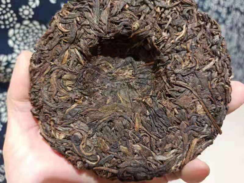 2016年懂过古树生茶100g(代客出库存120一饼)