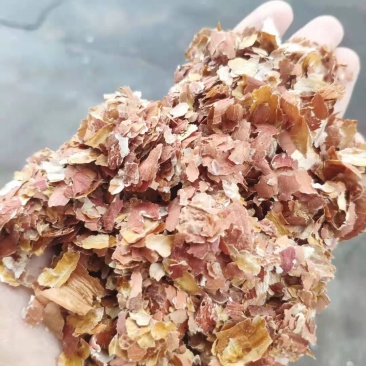 花生红衣皮，水分10，蛋白13，油量12