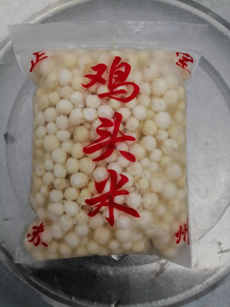 水中人参，鸡头米，又名芡实