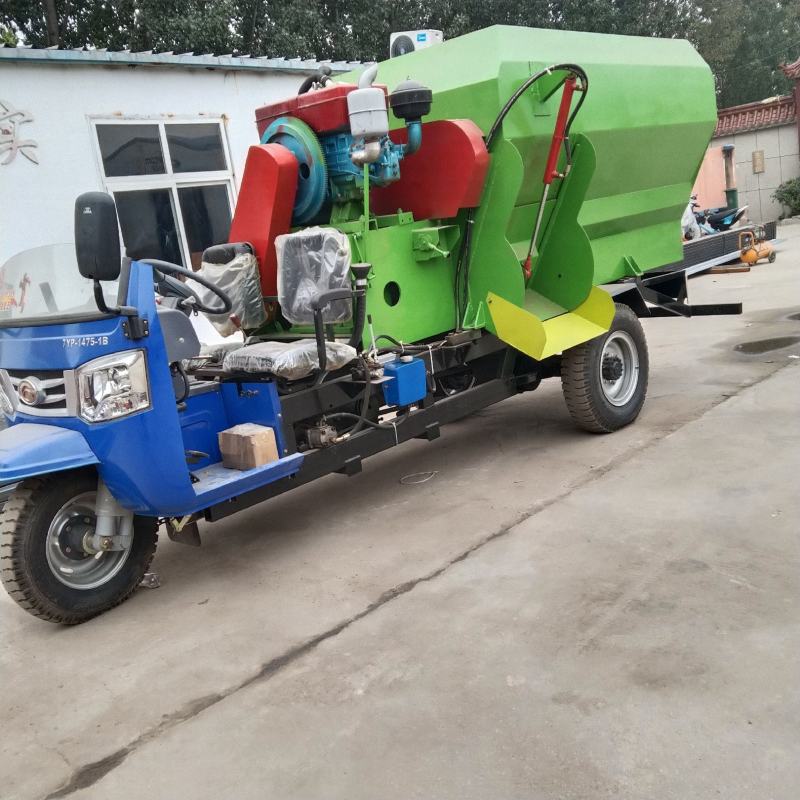 车载式搅拌撒料一体车，一机多用，节省时间
