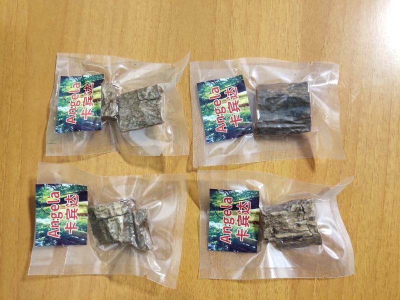 安哥拉卡宾达树皮老树皮