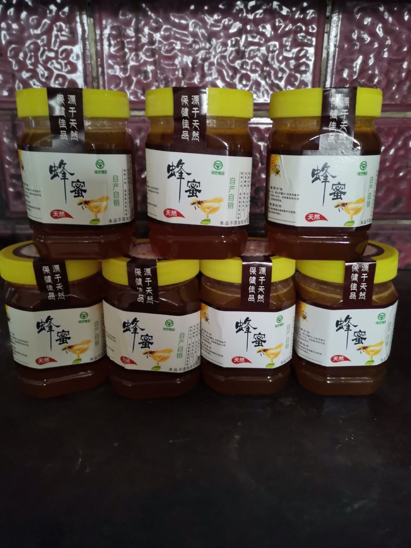 来自大山里的纯野生蜂蜜