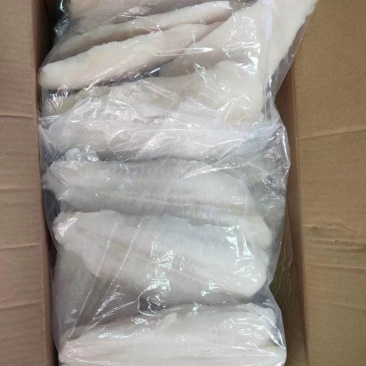 单冻巴沙鱼柳质量好价格不贵，欢迎老板们订购