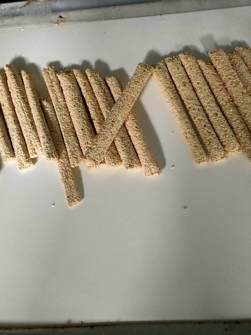 山东曹县特产传统手工芝麻糖酥脆香甜不粘牙麦芽糖零食