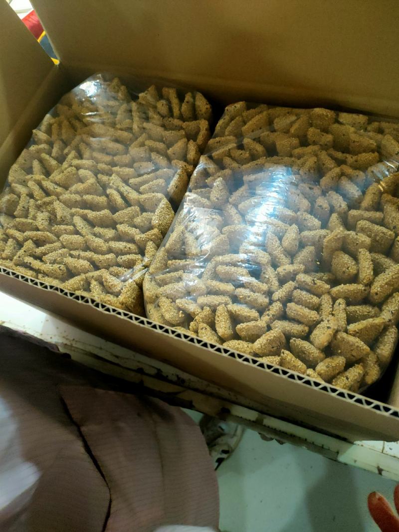 山东曹县特产传统手工芝麻糖酥脆香甜不粘牙麦芽糖零食