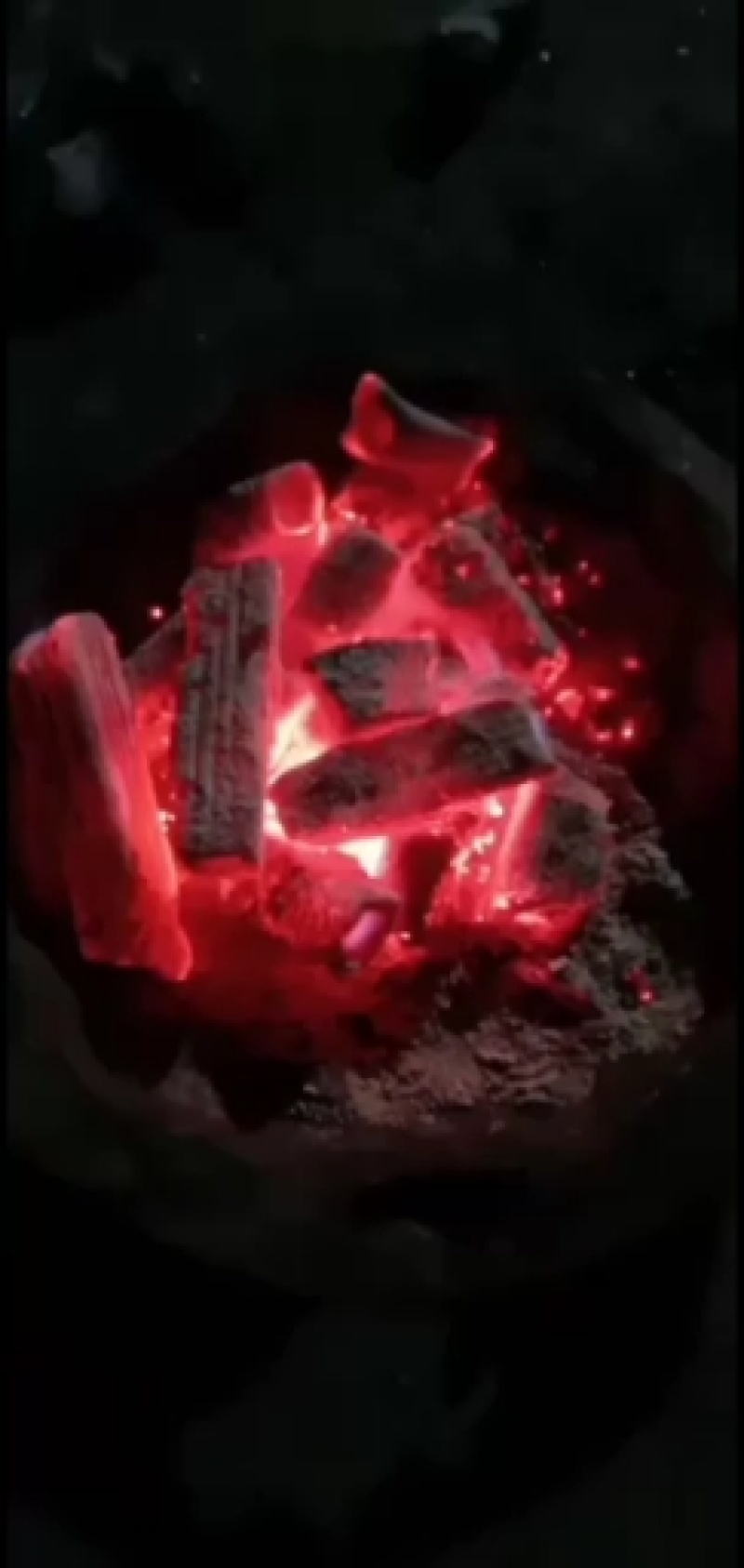 土窑烧制中高温机制木炭