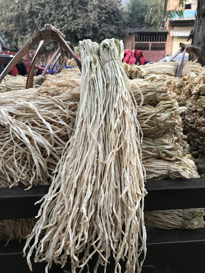 云南萝卜条风干萝卜条丁农家自制萝卜干货韩国切断酱腌预制菜