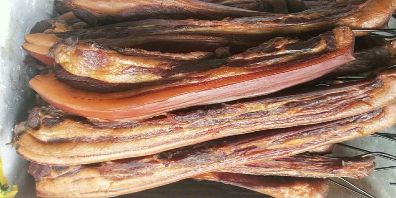 【烟熏腊肉】传统制作农家烟熏腊肉口感纯正品质保证味道好