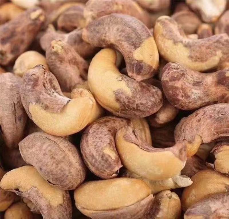 虎皮腰果碳烤虎皮腰果250克罐装4件起包邮
