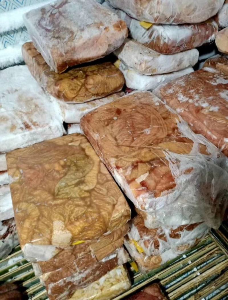 驴肉板肠，定州屠宰场大量批发，颜色好，免洗板肠，熟板肠