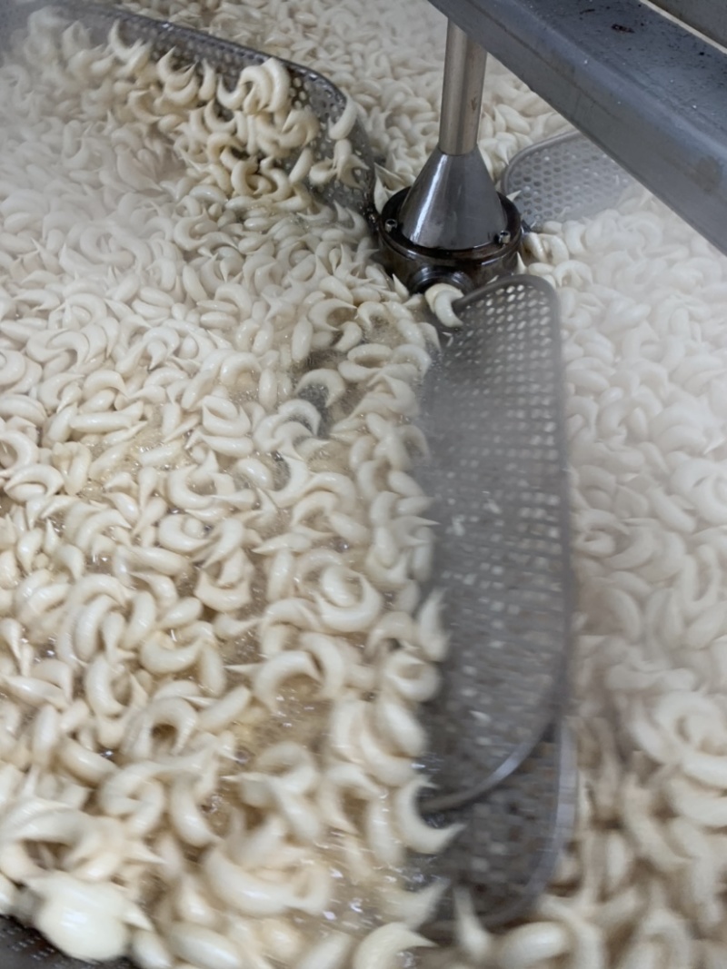 手工山药酥批发生产厂家全国直销跑江湖摆地摊膨化休闲食品