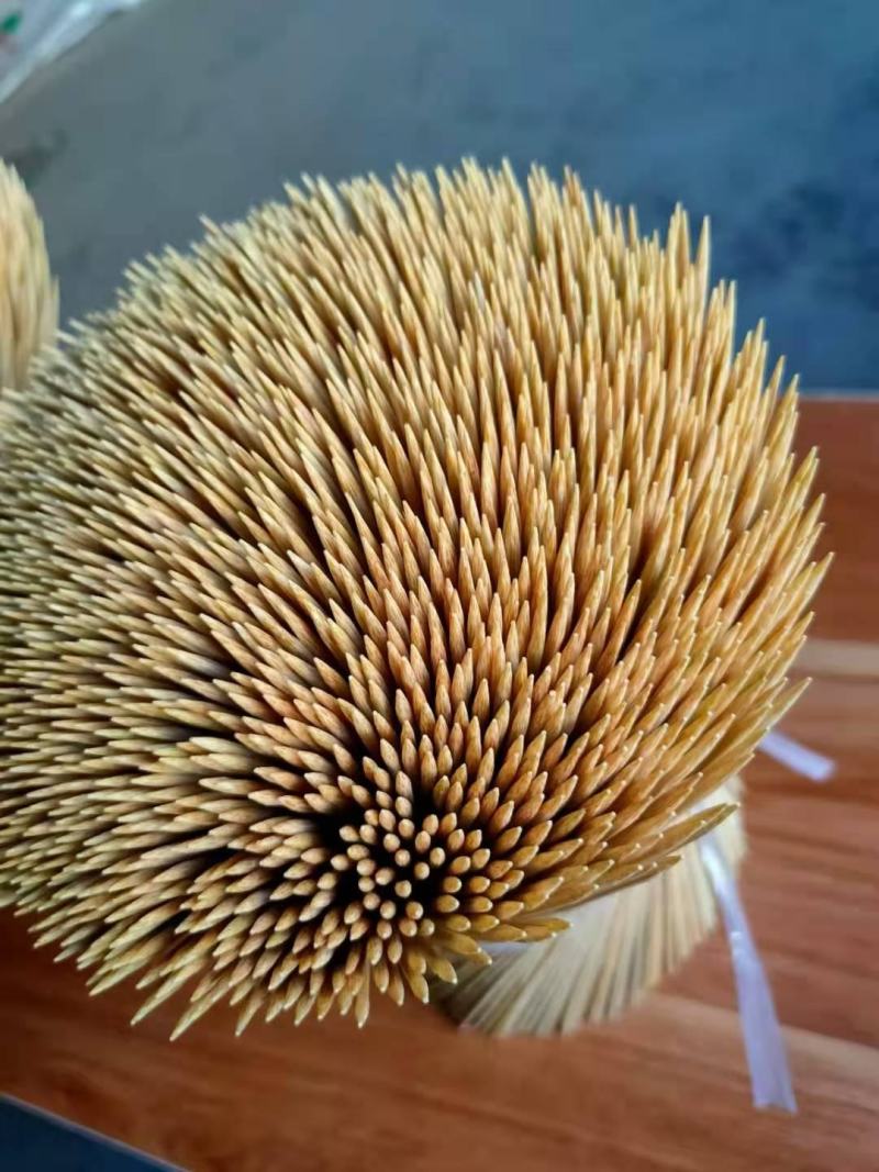 竹签小吃竹签烧烤竹签批发蔬菜串串香麻辣烫烤肠鸡柳烤羊肉串