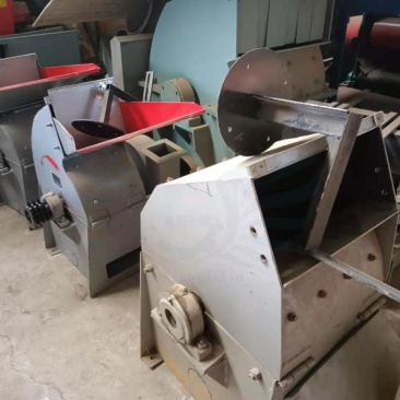 农用小型锤片式粉碎机主要用于秸杆稻草玉米多功能打粉设备