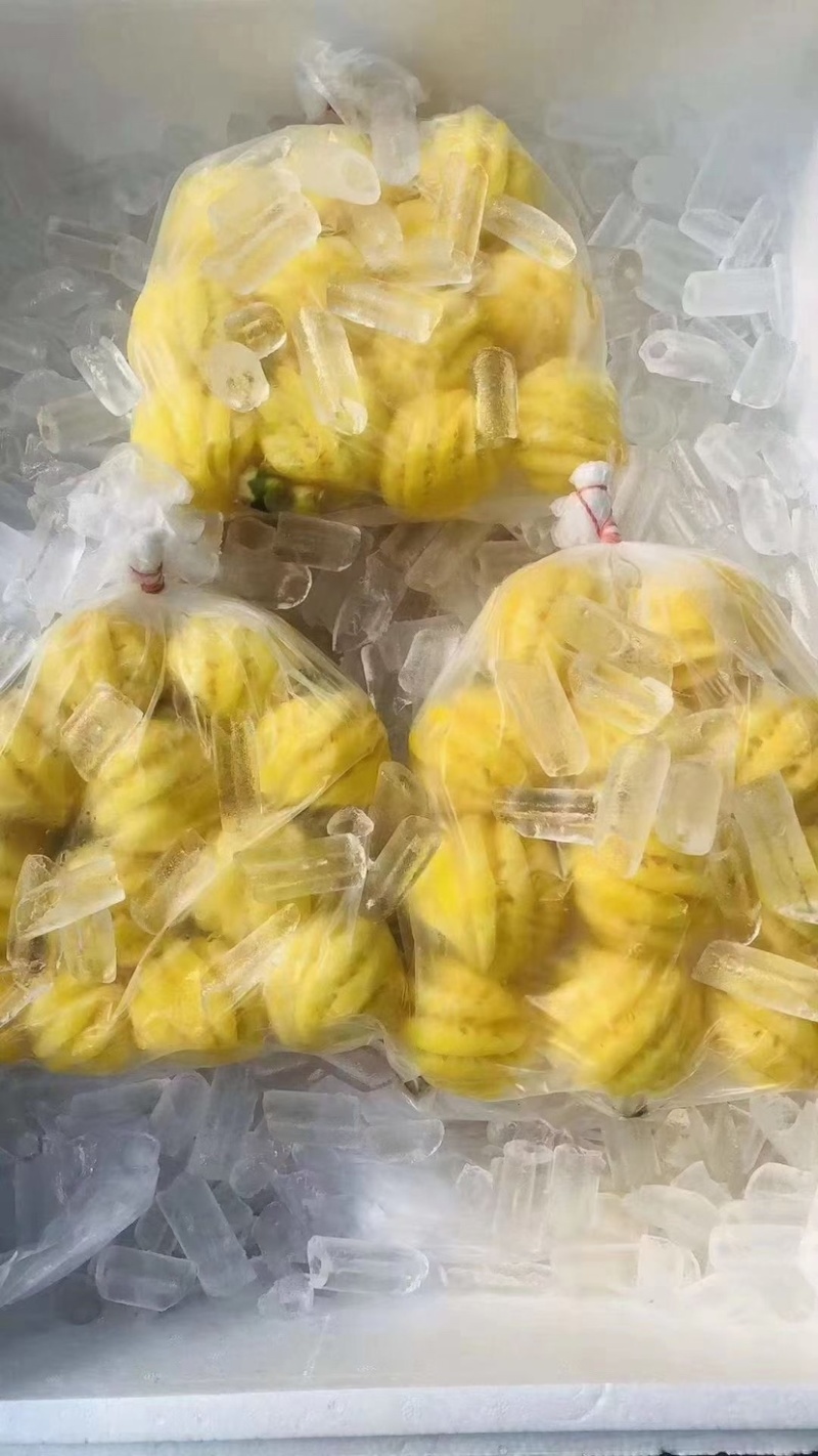 正宗超甜泰国削皮小菠萝