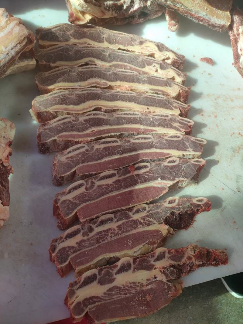 满肉牛排锯段，肉多油少