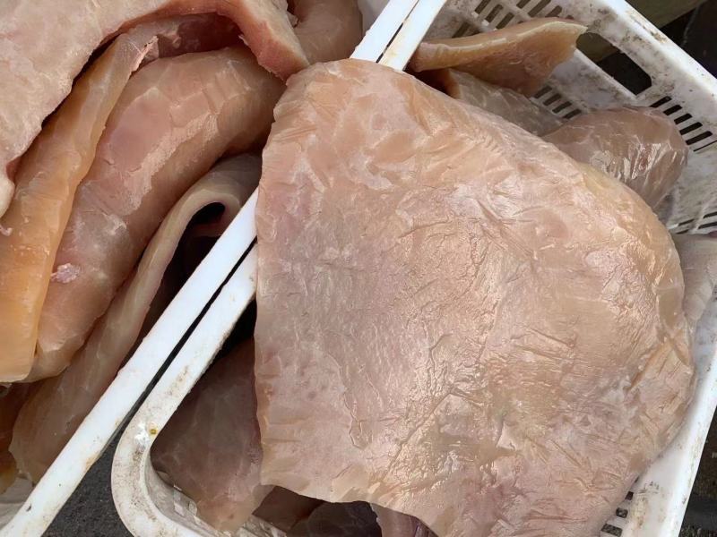 全熟牛皮切块，高品质产品