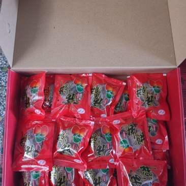 我地特产，柿饼，纯手工制作，无任何残留，软糯：甜