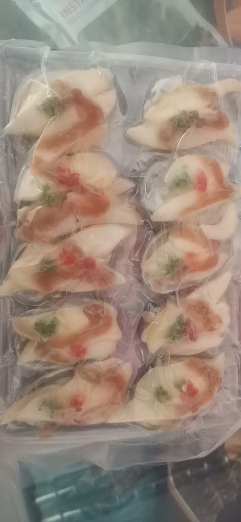 鲍鱼（黄金鲍冻品），一件十盒一盒8只装，6只装。一手货源