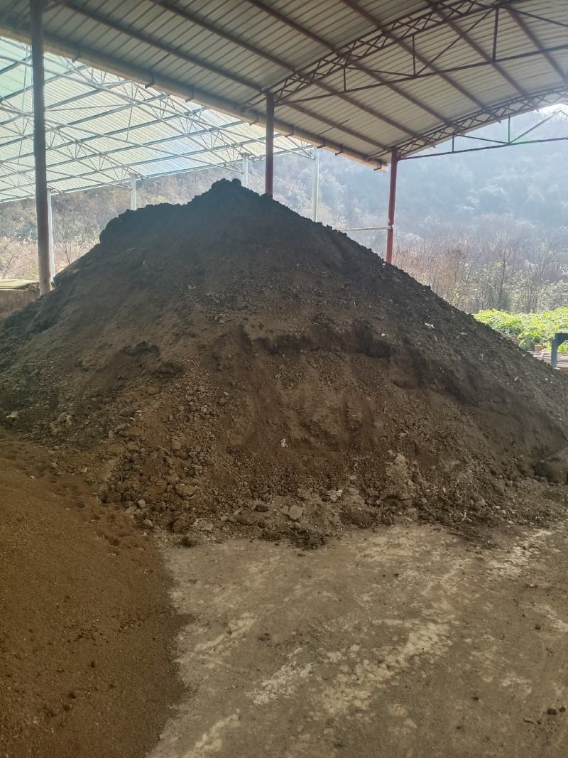 鸡粪，发酵粪，发酵鸡粪，生牛粪，发酵牛粪，有机肥半成品