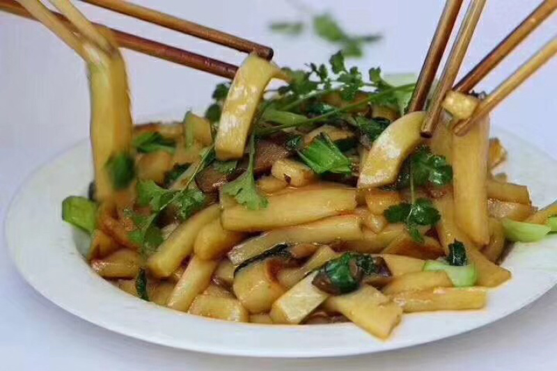 来自优质农家黄粿，散装黄粿