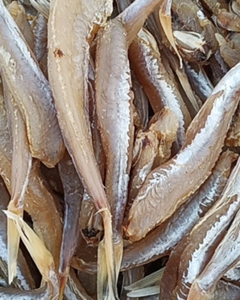 去头去皮去内脏的红头鱼有需要的关注，煎、炸、蒸、炖都好吃