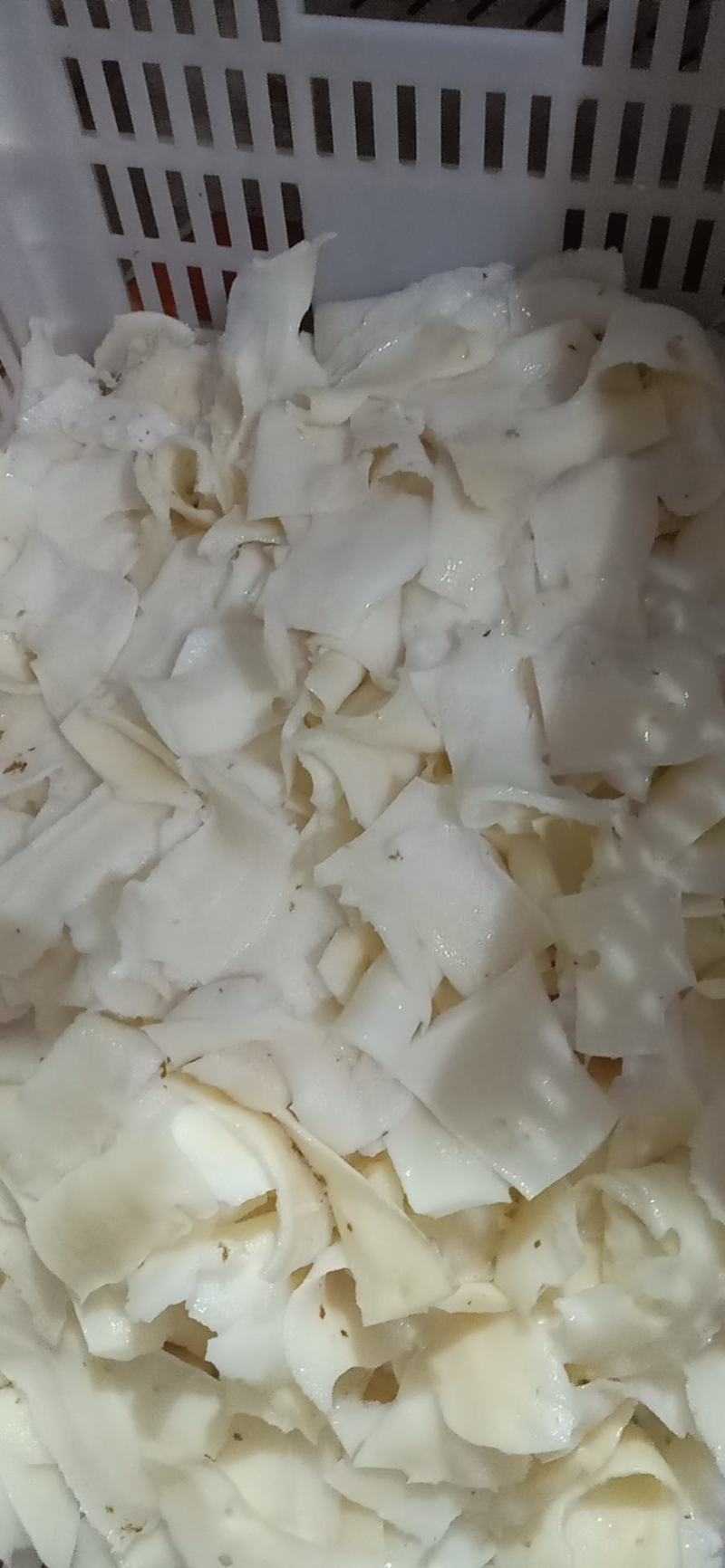 毛肚碎料，黄喉碎料，底板丝，西皮叶片碎叶片