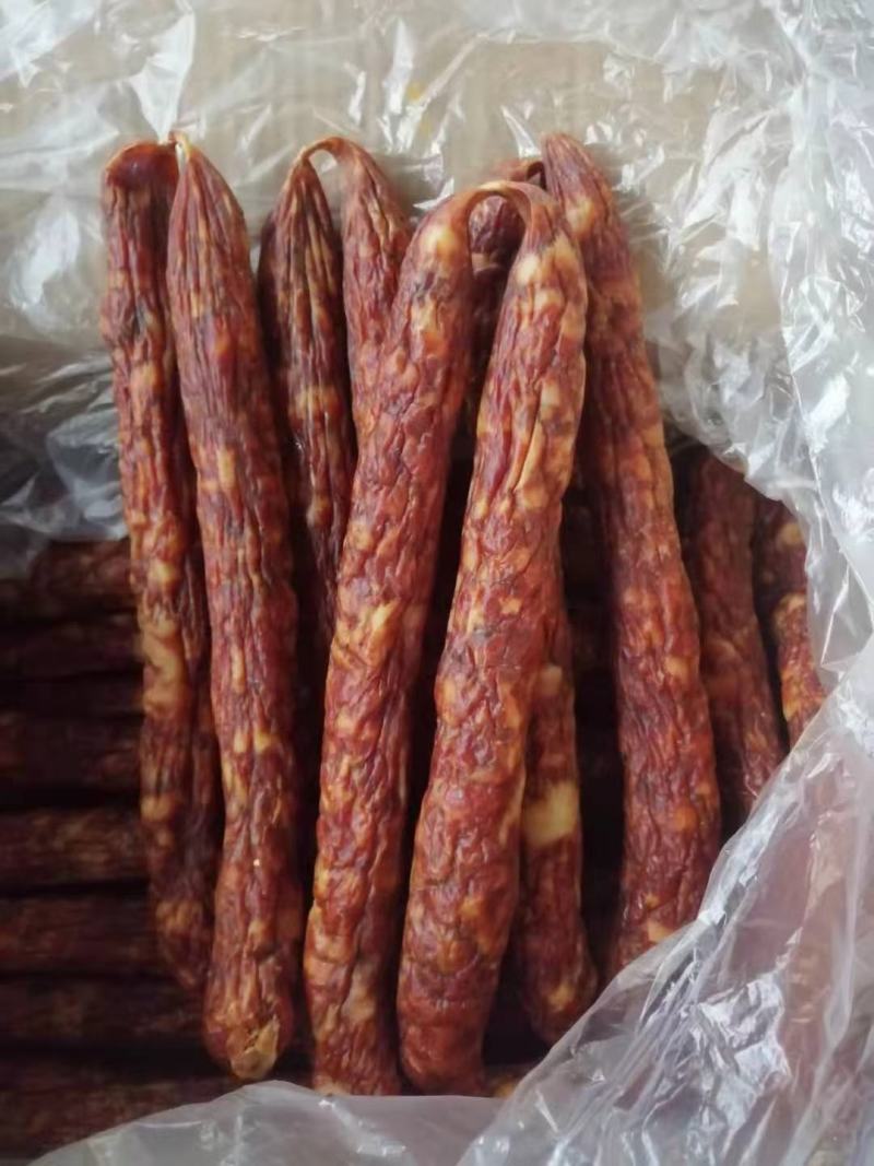 【厂家直销】纯肉香肠淀粉香肠真空500g*1袋多种口味